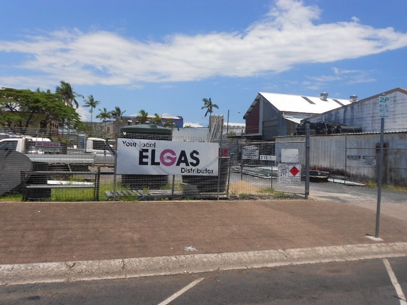 8 OWEN, Innisfail QLD 4860