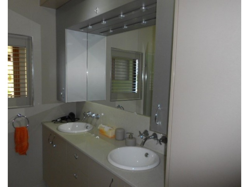 59 Ryan, East Innisfail QLD 4860