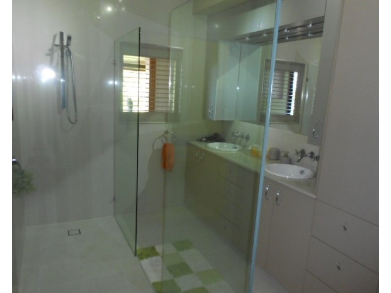 59 Ryan, East Innisfail QLD 4860