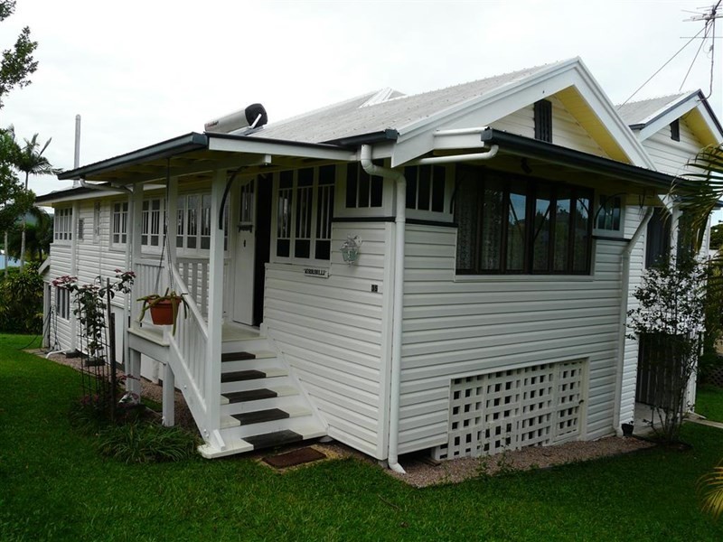 35 Bunda Street, East Innisfail QLD 4860