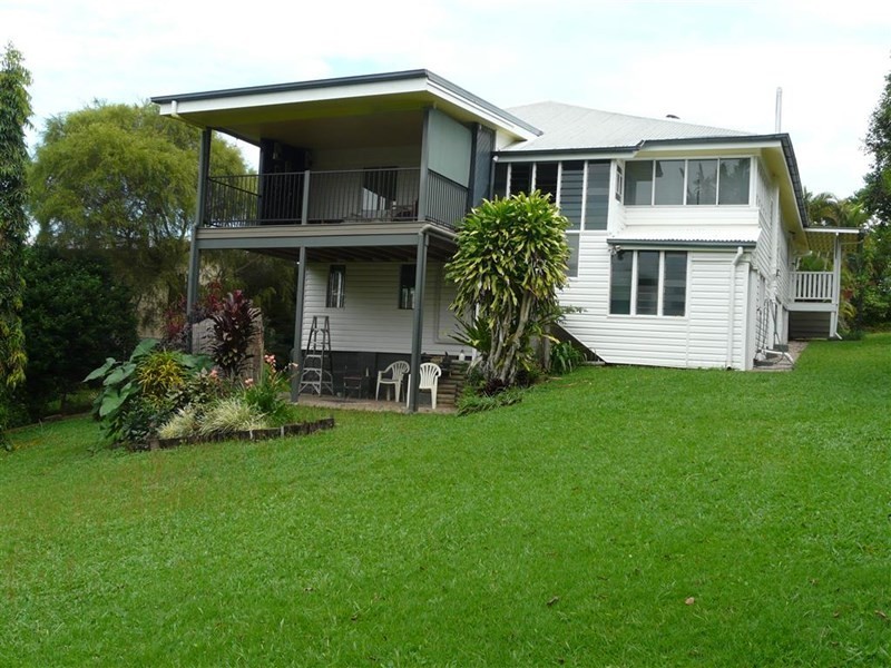 35 Bunda Street, East Innisfail QLD 4860