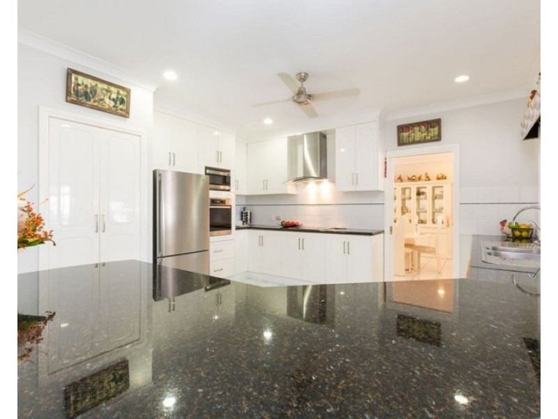 74 Dalrymple, Innisfail Estate QLD 4860