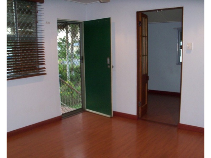 4 Howe Street, East Innisfail QLD 4860