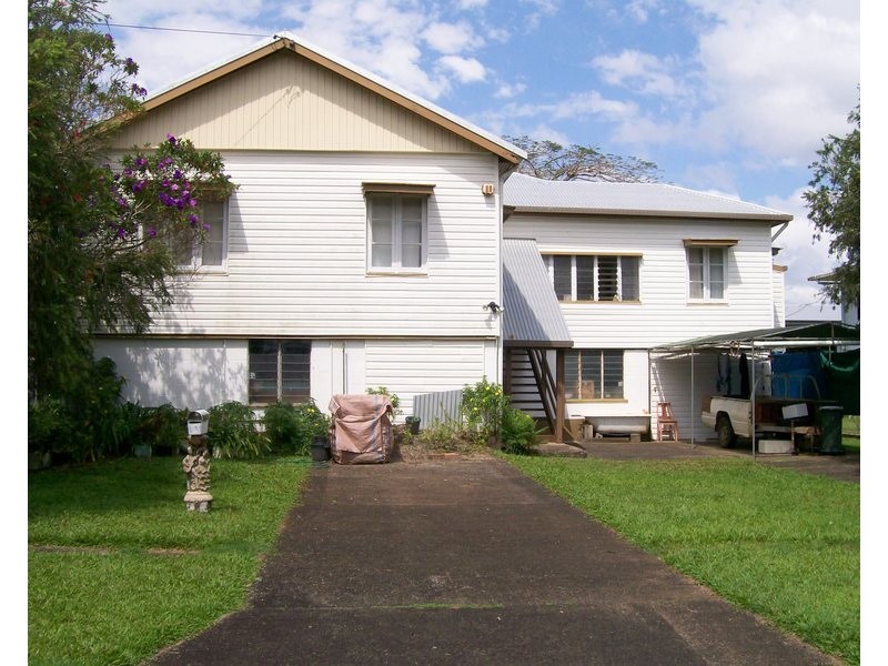 6 Mahogany Street, Goondi Hill QLD 4860