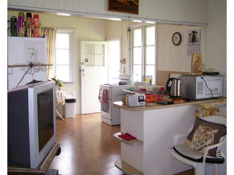 6 Mahogany Street, Goondi Hill QLD 4860