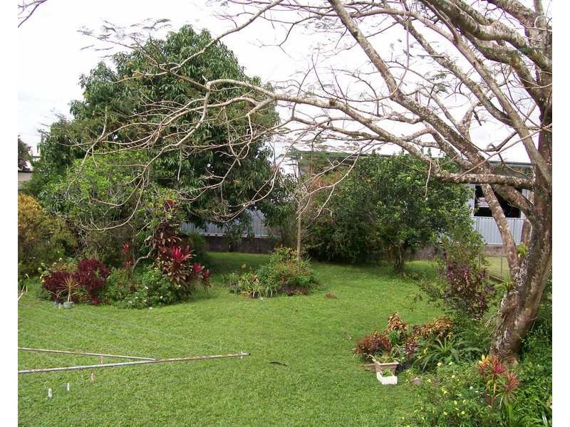 6 Mahogany Street, Goondi Hill QLD 4860