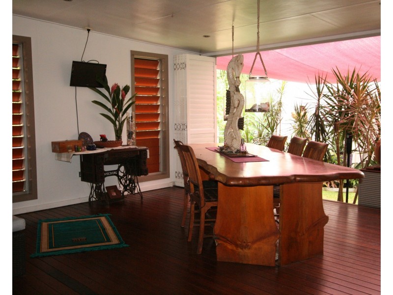 7 Feldt Street, Flying Fish Point QLD 4860