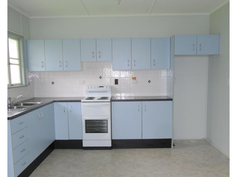 10 Howe Street, East Innisfail QLD 4860