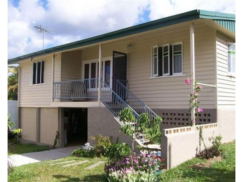 5 Walnut Street, Goondi Hill QLD 4860