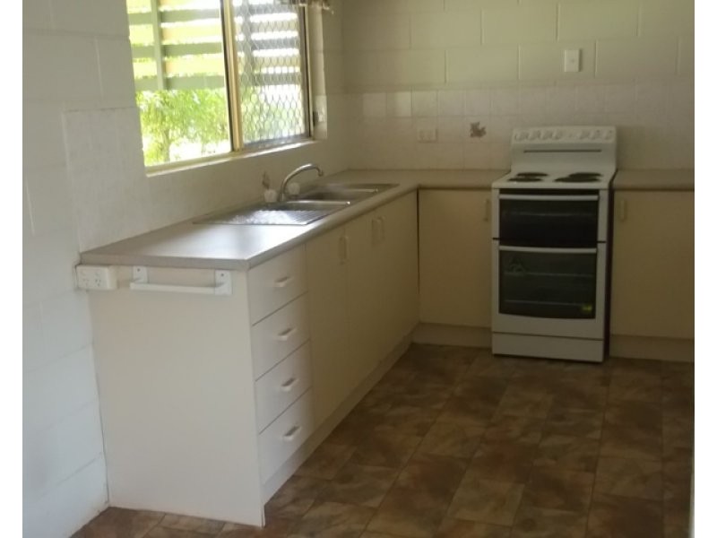 6 Foxwood Avenue, Wangan QLD 4871