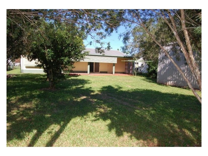 6 Foxwood Avenue, Wangan QLD 4871