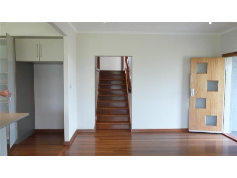 233 Etty Bay Road, Etty Bay QLD 4858