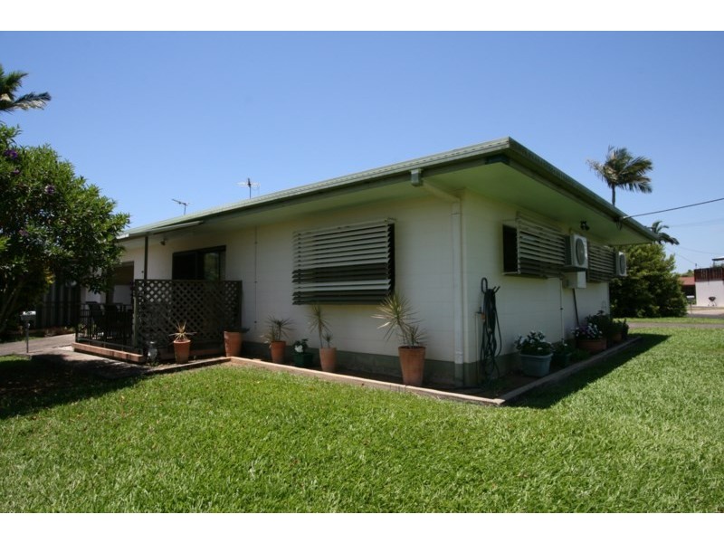 2/3 Breffni Street, Innisfail Estate QLD 4860