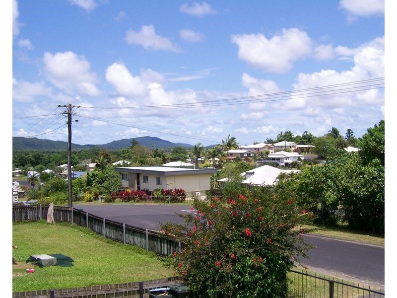 31 Scheu Street, East Innisfail QLD 4860