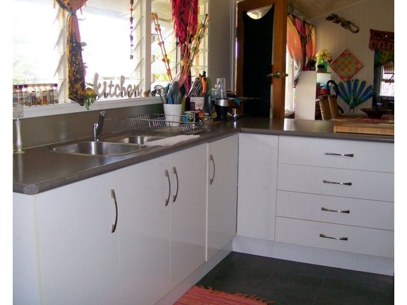 31 Scheu Street, East Innisfail QLD 4860