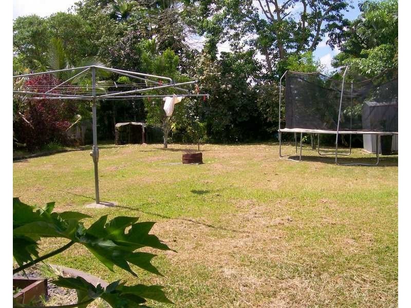 31 Scheu Street, East Innisfail QLD 4860
