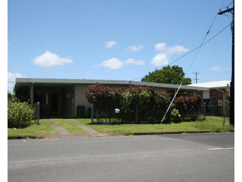 31 Campbell Street, Cullinane QLD 4860