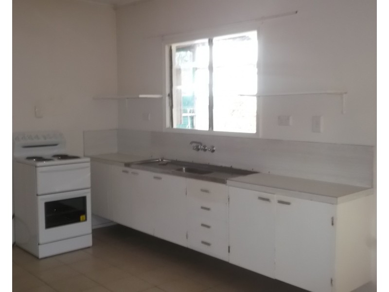 31 Campbell Street, Cullinane QLD 4860