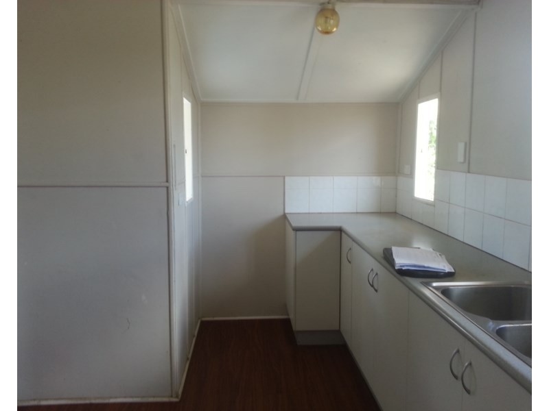 10 Charles Street, Innisfail QLD 4860