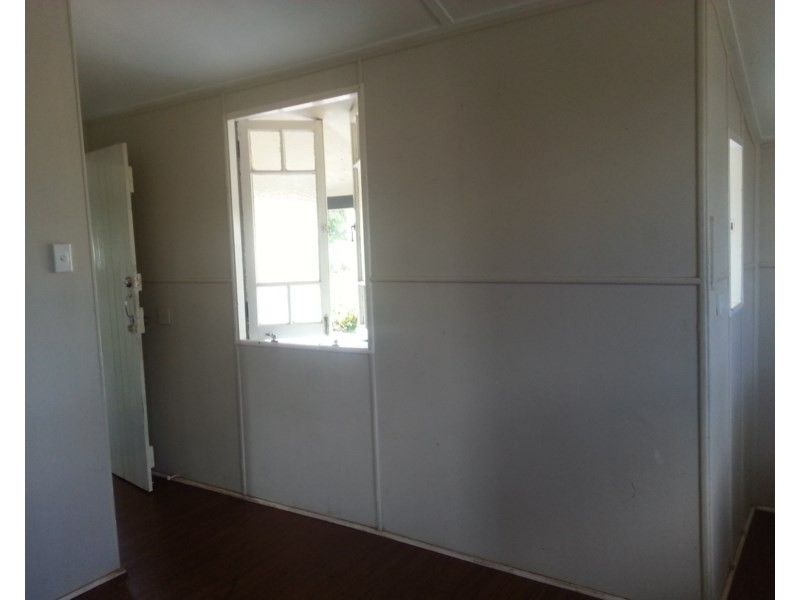 10 Charles Street, Innisfail QLD 4860