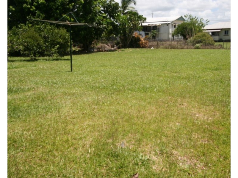 10 Charles Street, Innisfail QLD 4860