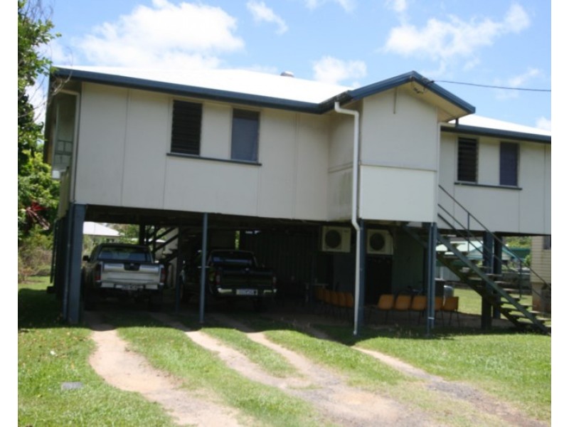 10 Charles Street, Innisfail QLD 4860