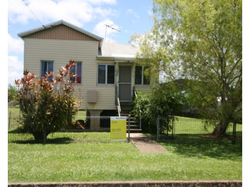 12 Charles Street, Innisfail QLD 4860