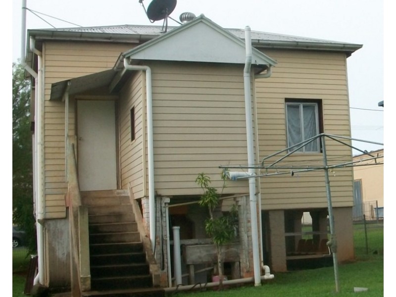 12 Charles Street, Innisfail QLD 4860