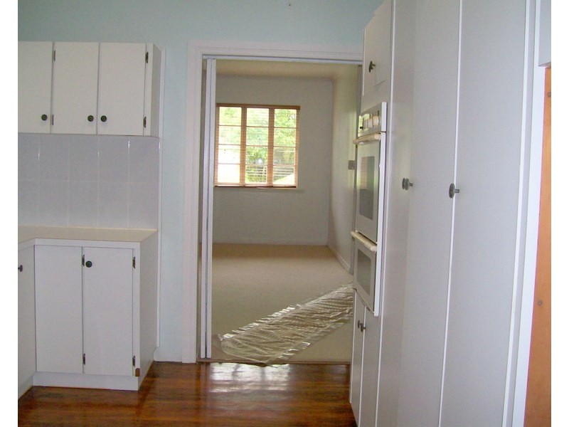 18 Hickey Street, East Innisfail QLD 4860