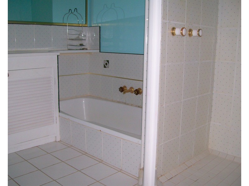 18 Hickey Street, East Innisfail QLD 4860