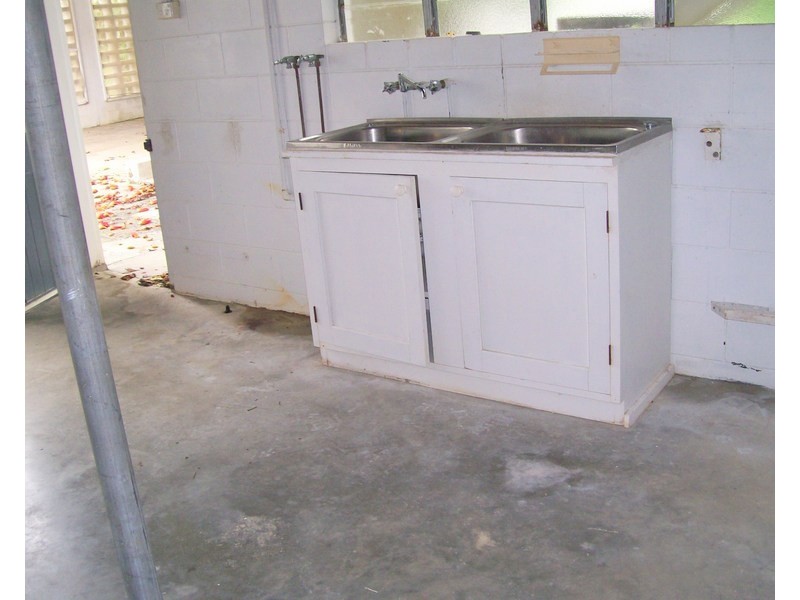 18 Hickey Street, East Innisfail QLD 4860