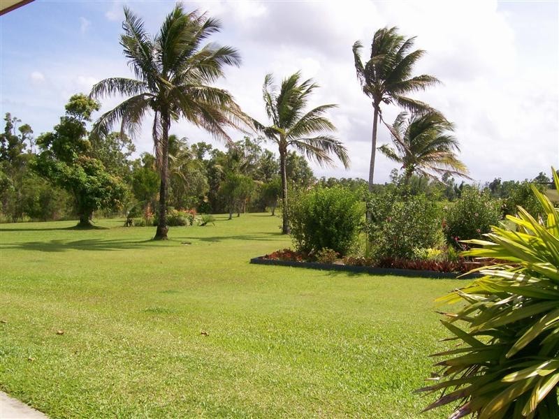 16 Daniel Close, Etty Bay, Innisfail QLD 4860