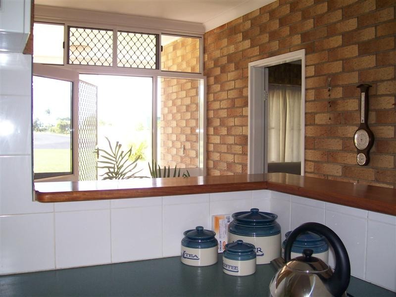 16 Daniel Close, Etty Bay, Innisfail QLD 4860