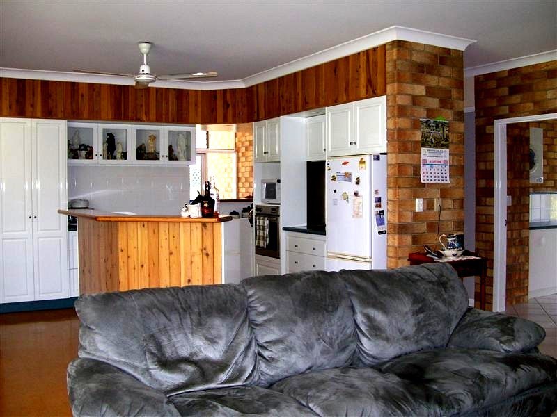 16 Daniel Close, Etty Bay, Innisfail QLD 4860