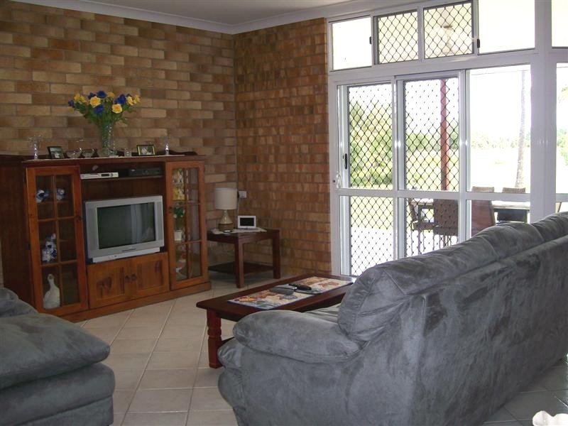 16 Daniel Close, Etty Bay, Innisfail QLD 4860