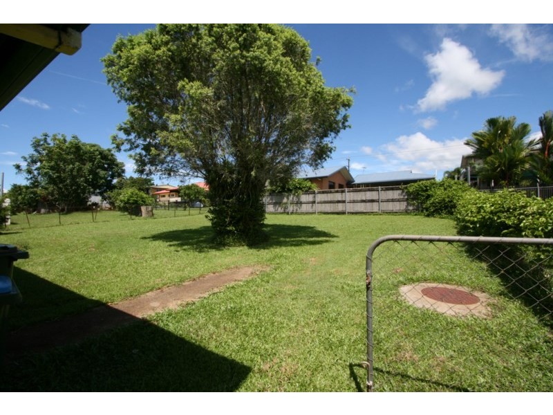 11 Bella Vista Avenue, Innisfail QLD 4860