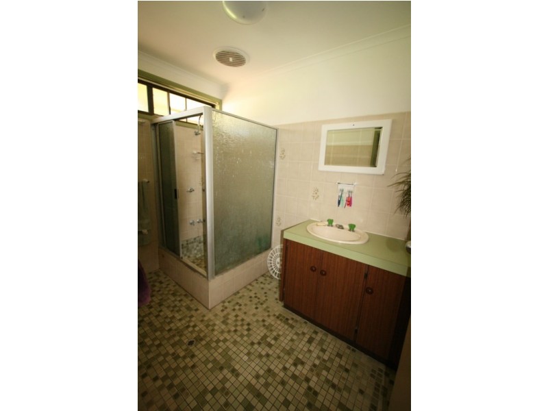 11 Bella Vista Avenue, Innisfail QLD 4860