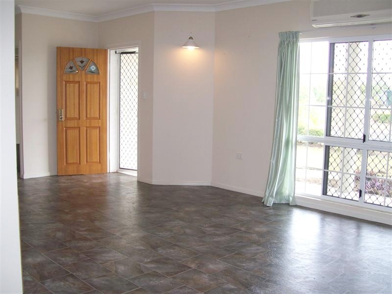 Kurrimine Beach QLD 4871