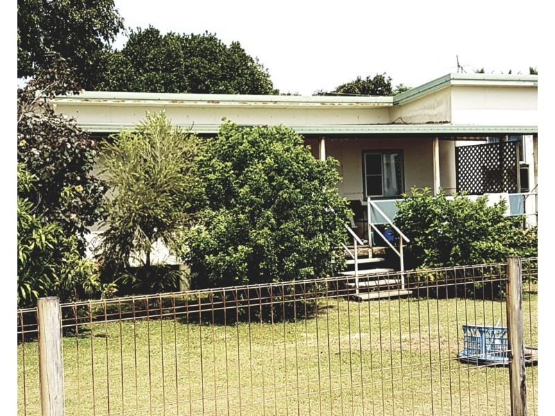 36 ELIZABETH Street, Innisfail QLD 4860