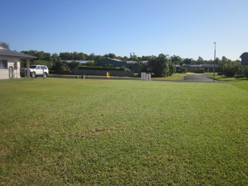 30 Taylor Street, Kurrimine Beach QLD 4871