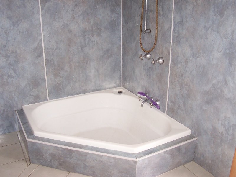 15 Bay Road, Innisfail QLD 4860