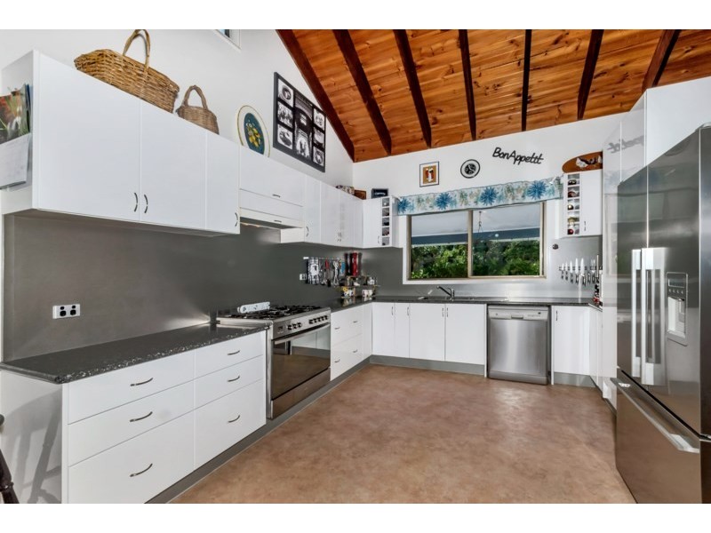 548 Palmerston Highway, Pin Gin Hill QLD 4860