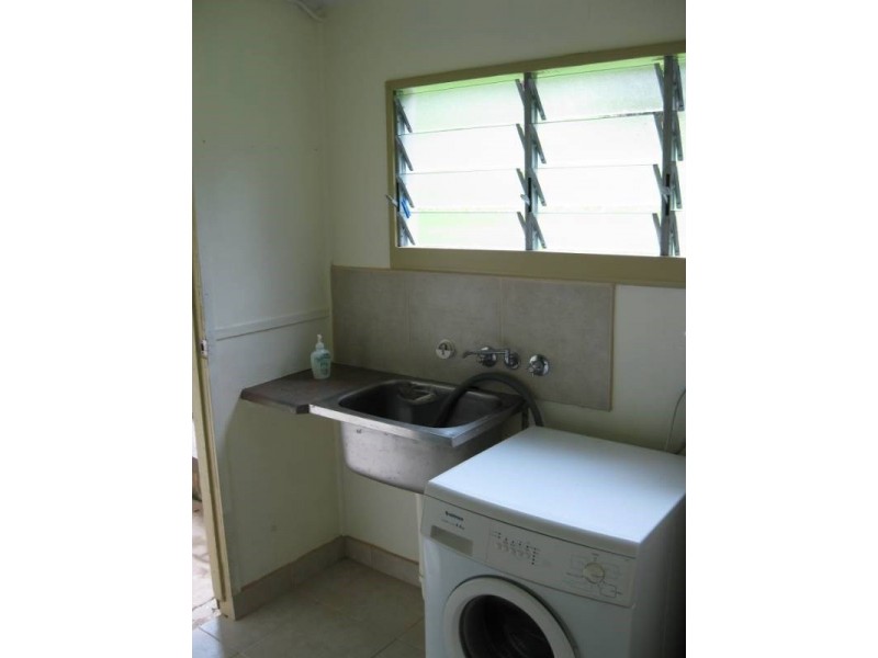 East Innisfail QLD 4860