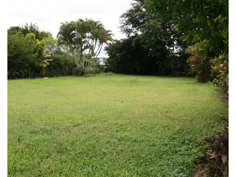 6 Alba Street, East Innisfail QLD 4860