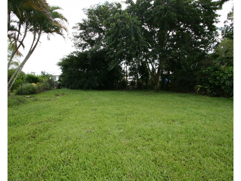 6 Alba Street, East Innisfail QLD 4860