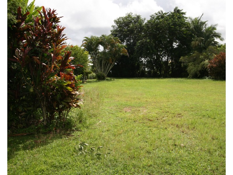 6 Alba Street, East Innisfail QLD 4860