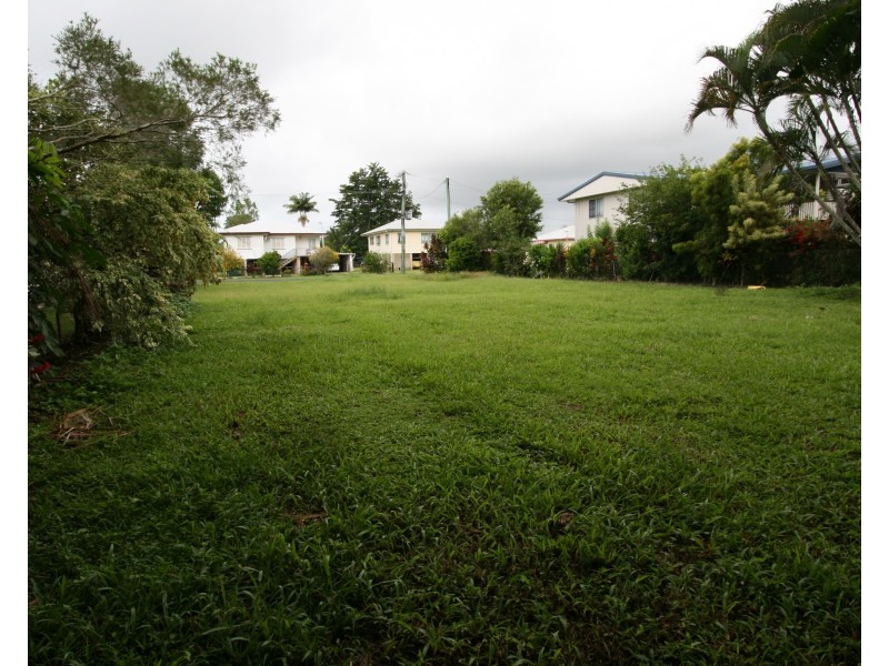 6 Alba Street, East Innisfail QLD 4860