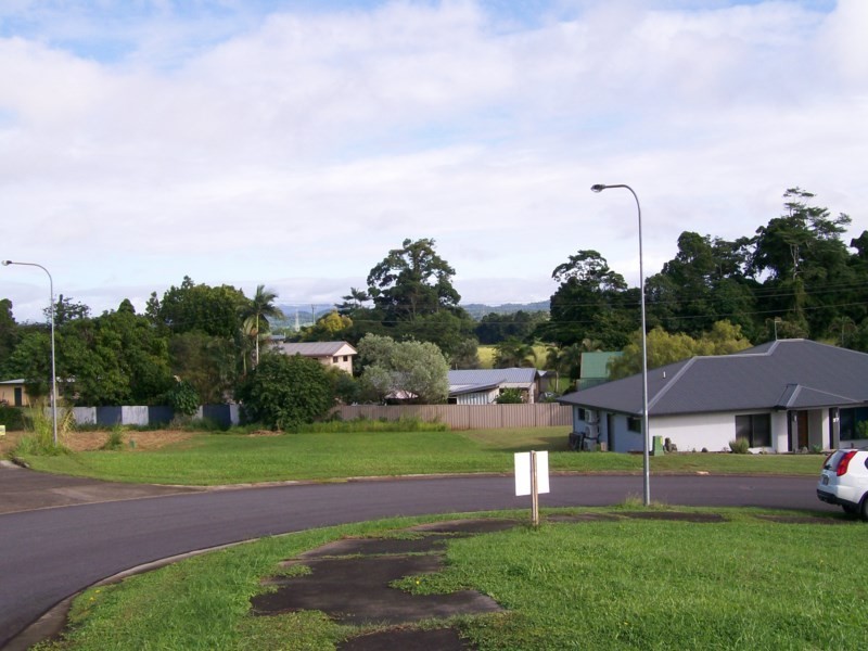 24 Belvedere Avenue, Belvedere QLD 4860