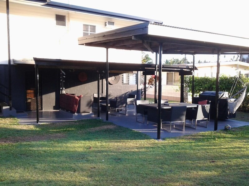 10 Hargreave Street, Kurrimine Beach QLD 4871