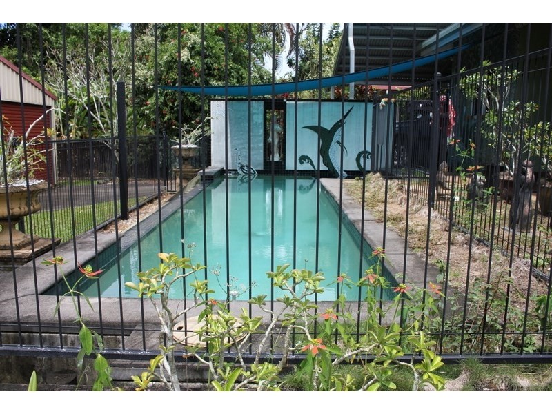 4A Maud Street, Flying Fish Point QLD 4860